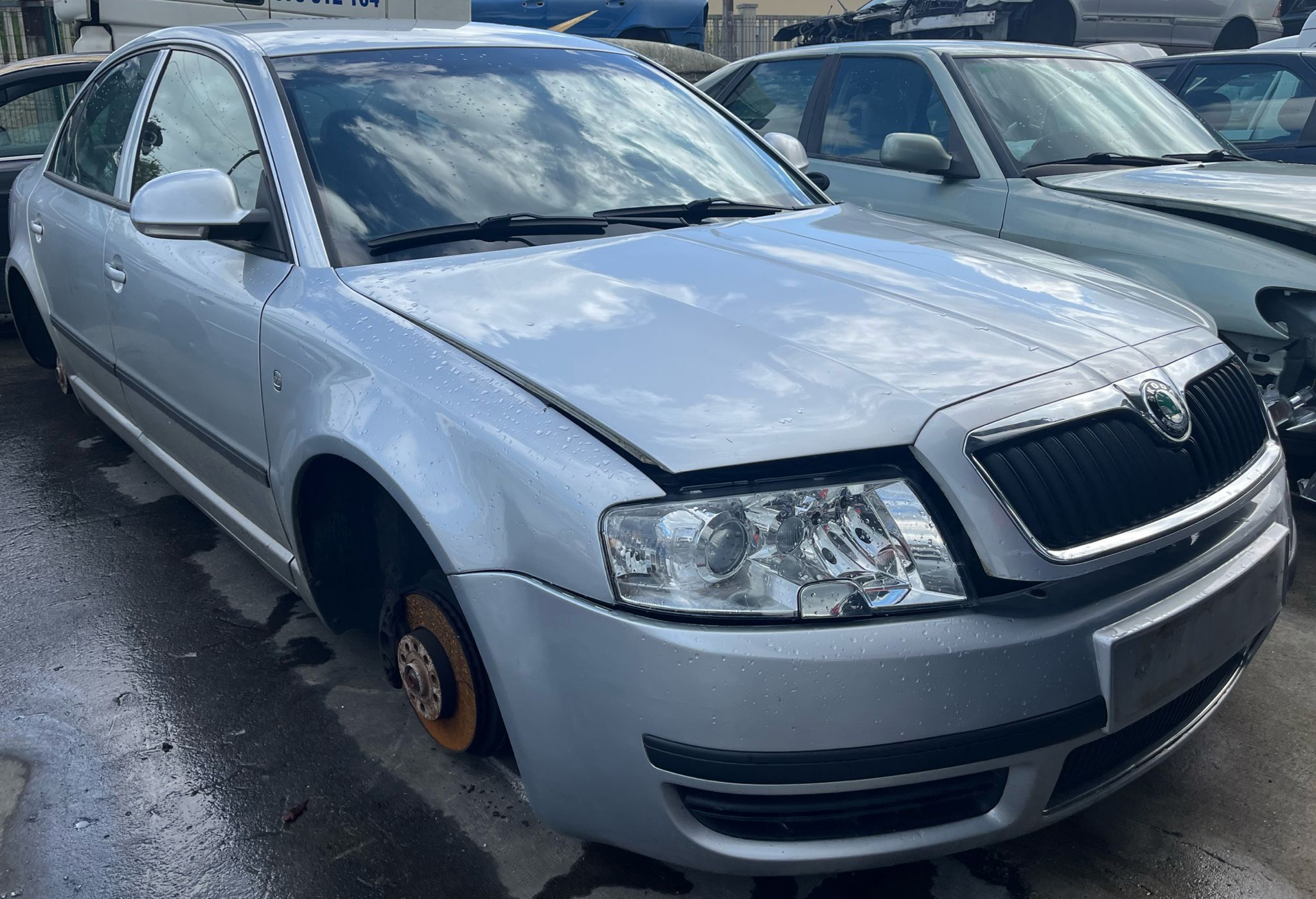   SKODA SUPERB 2008 2338 devimagesvext/fa6623dd-d18d-43a2-9112-2c7826f331a7/migcrv/imagenes/000/000/026/000000026050.jpeg