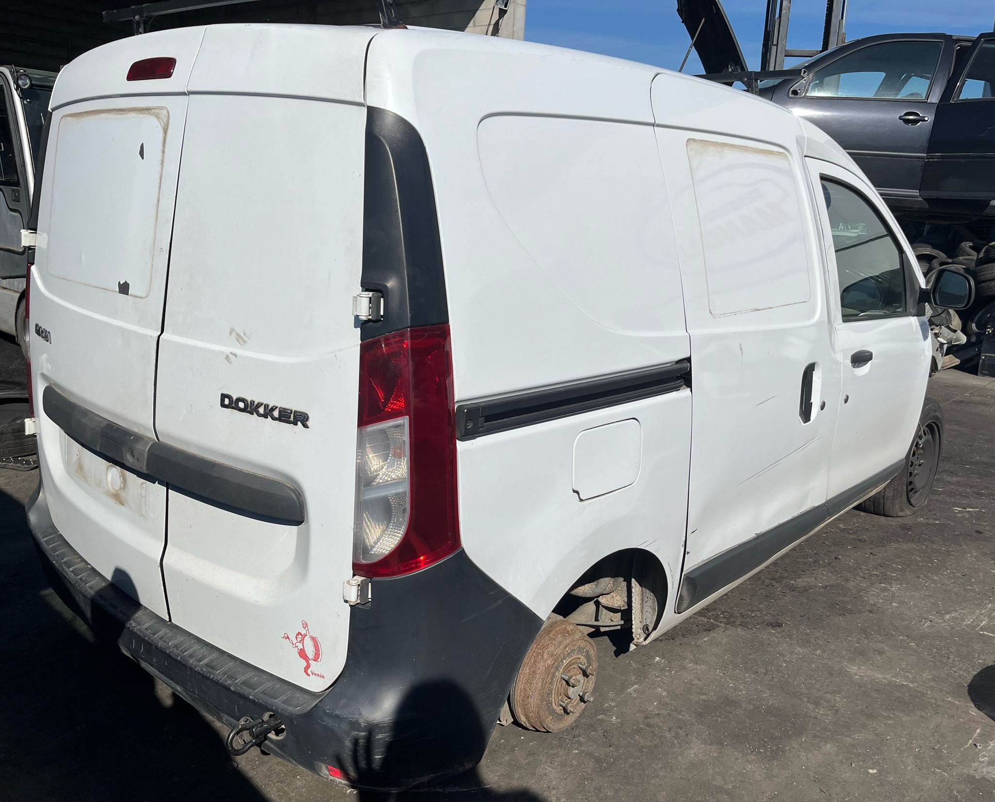   DACIA DOKKER EXPRESS 2015 2264 devimagesvext/fa6623dd-d18d-43a2-9112-2c7826f331a7/migcrv/imagenes/000/000/026/000000026304.jpeg
