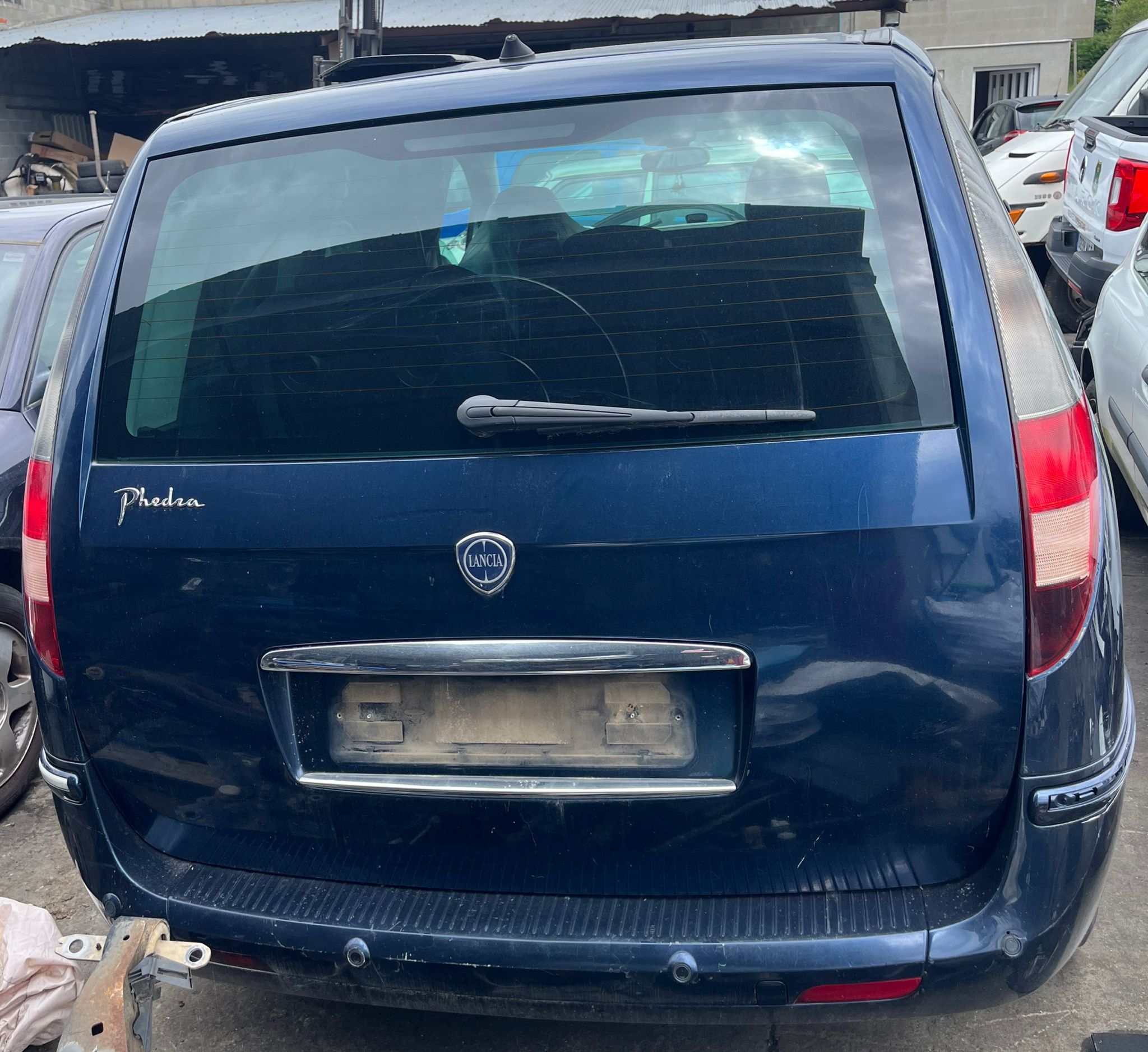   LANCIA PHEDRA 2009 2262 devimagesvext/fa6623dd-d18d-43a2-9112-2c7826f331a7/migcrv/imagenes/000/000/027/000000027132.jpeg
