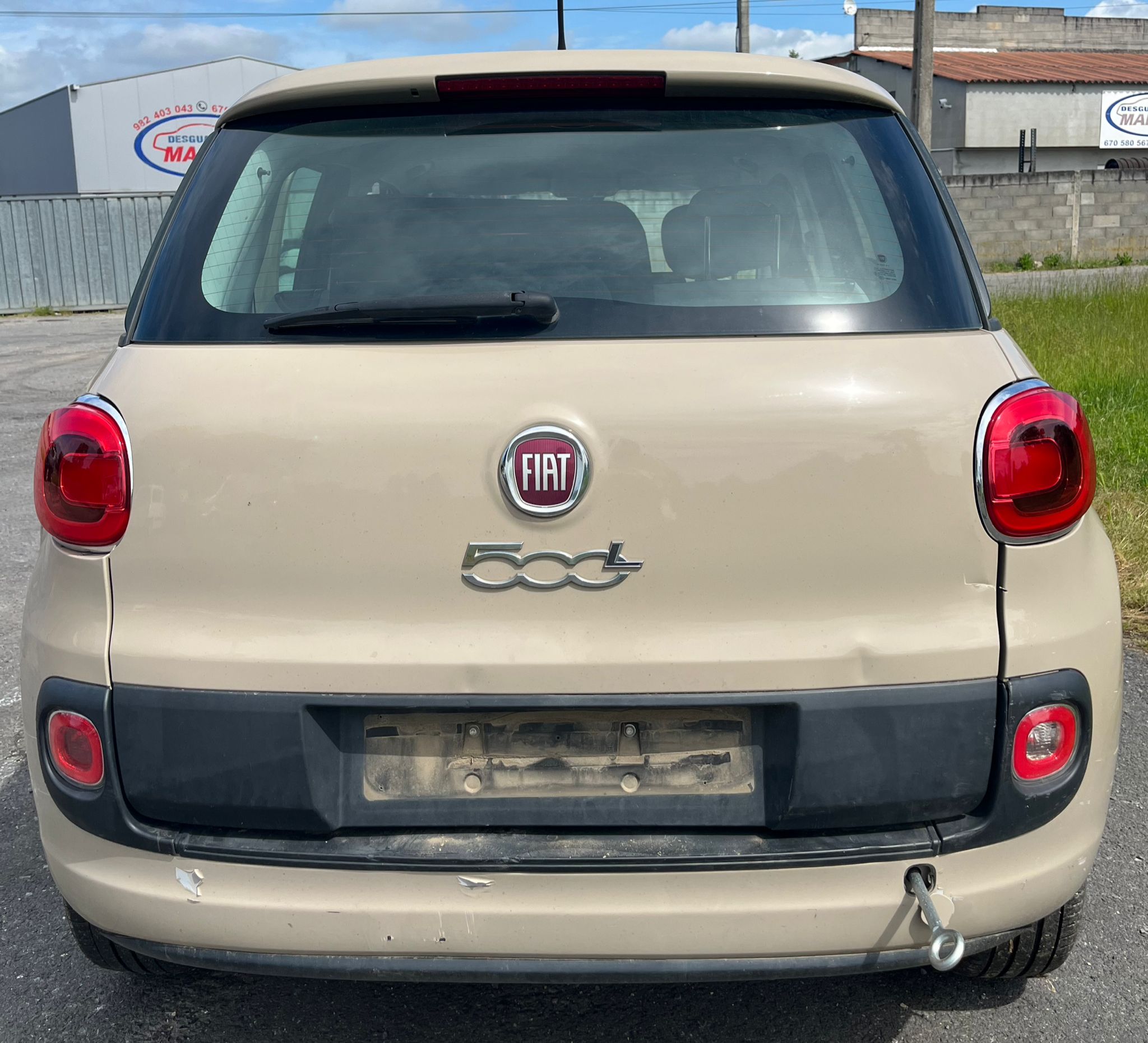  FARO ANTINIEBLA DERECHO FIAT 500L 2014 1392 devimagesvext/fa6623dd-d18d-43a2-9112-2c7826f331a7/migcrv/imagenes/000/000/027/000000027256.jpeg