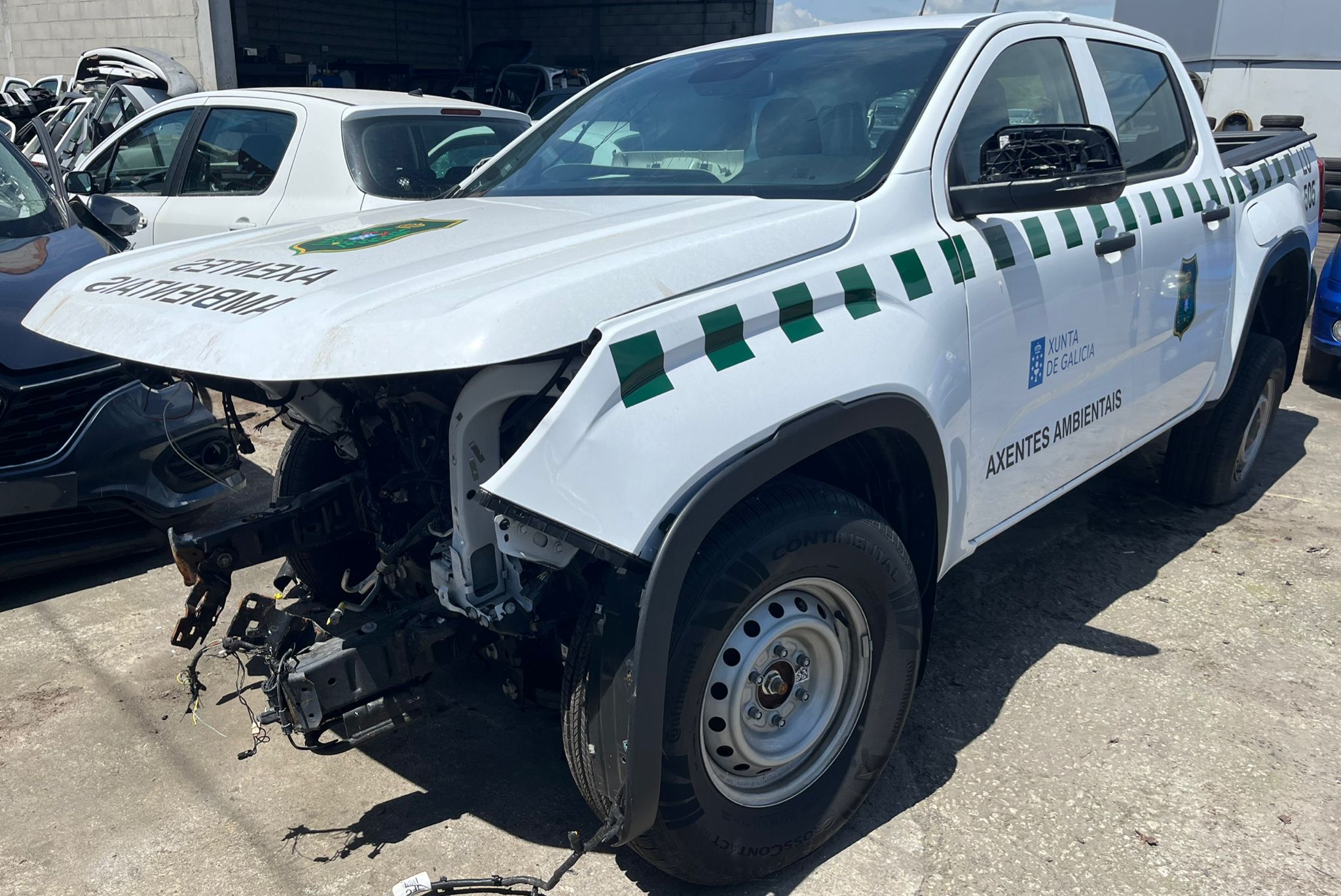   VOLKSWAGEN AMAROK 2024 2203 devimagesvext/fa6623dd-d18d-43a2-9112-2c7826f331a7/migcrv/imagenes/000/000/027/000000027364.jpeg