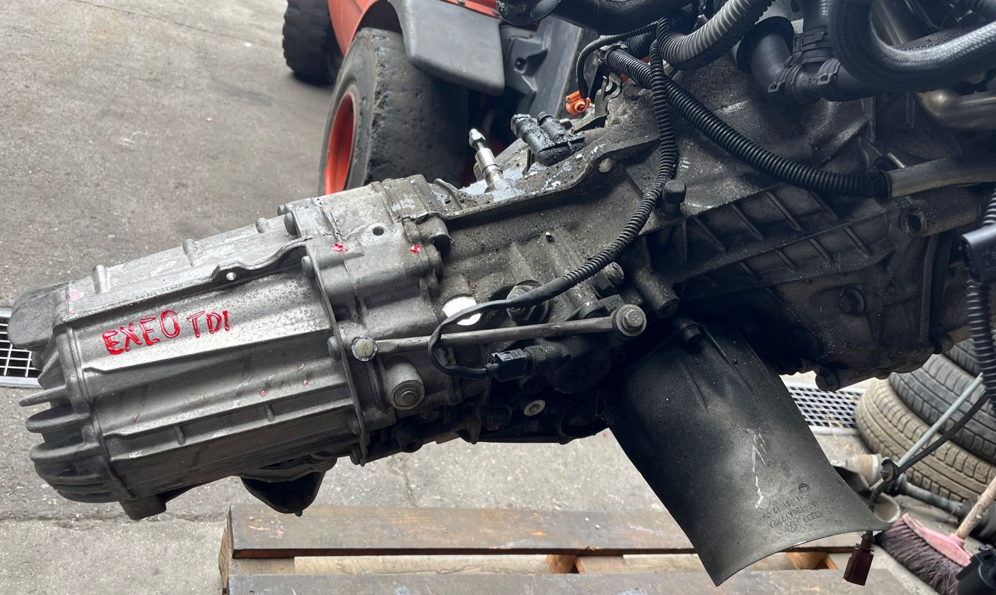  CAJA CAMBIOS SEAT EXEO BERLINA 2012  Caja de cambios 6-marcha 2820 devimagesvext/fa6623dd-d18d-43a2-9112-2c7826f331a7/migcrv/imagenes/000/000/028/000000028946.jpeg