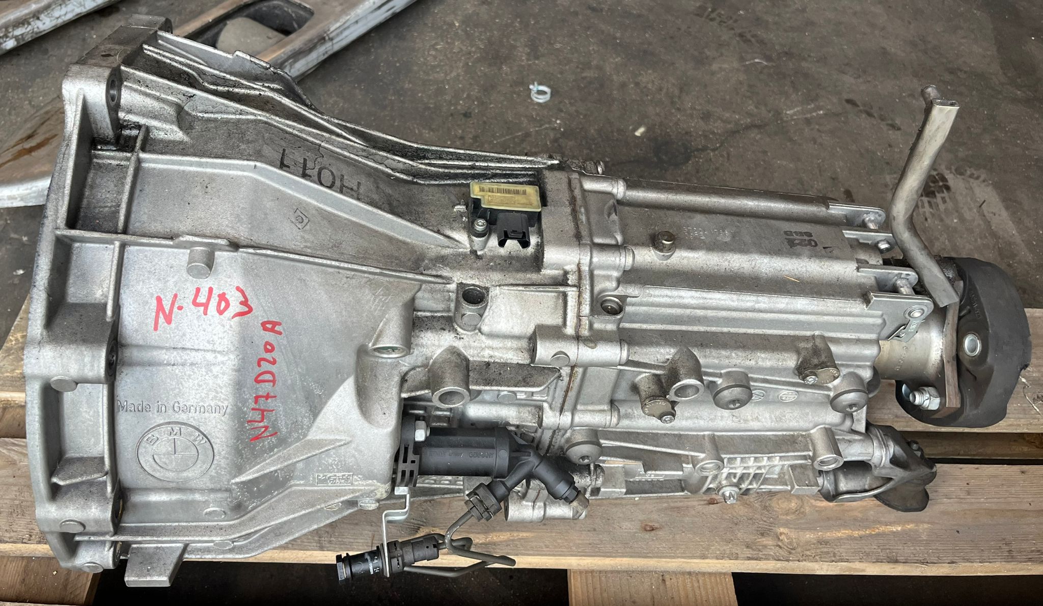 4790008JEJ CAJA CAMBIOS BMW 1 BERLINA 2007  Caja de cambios 6-marcha 2430 devimagesvext/fa6623dd-d18d-43a2-9112-2c7826f331a7/migcrv/imagenes/000/000/029/000000029314.jpeg