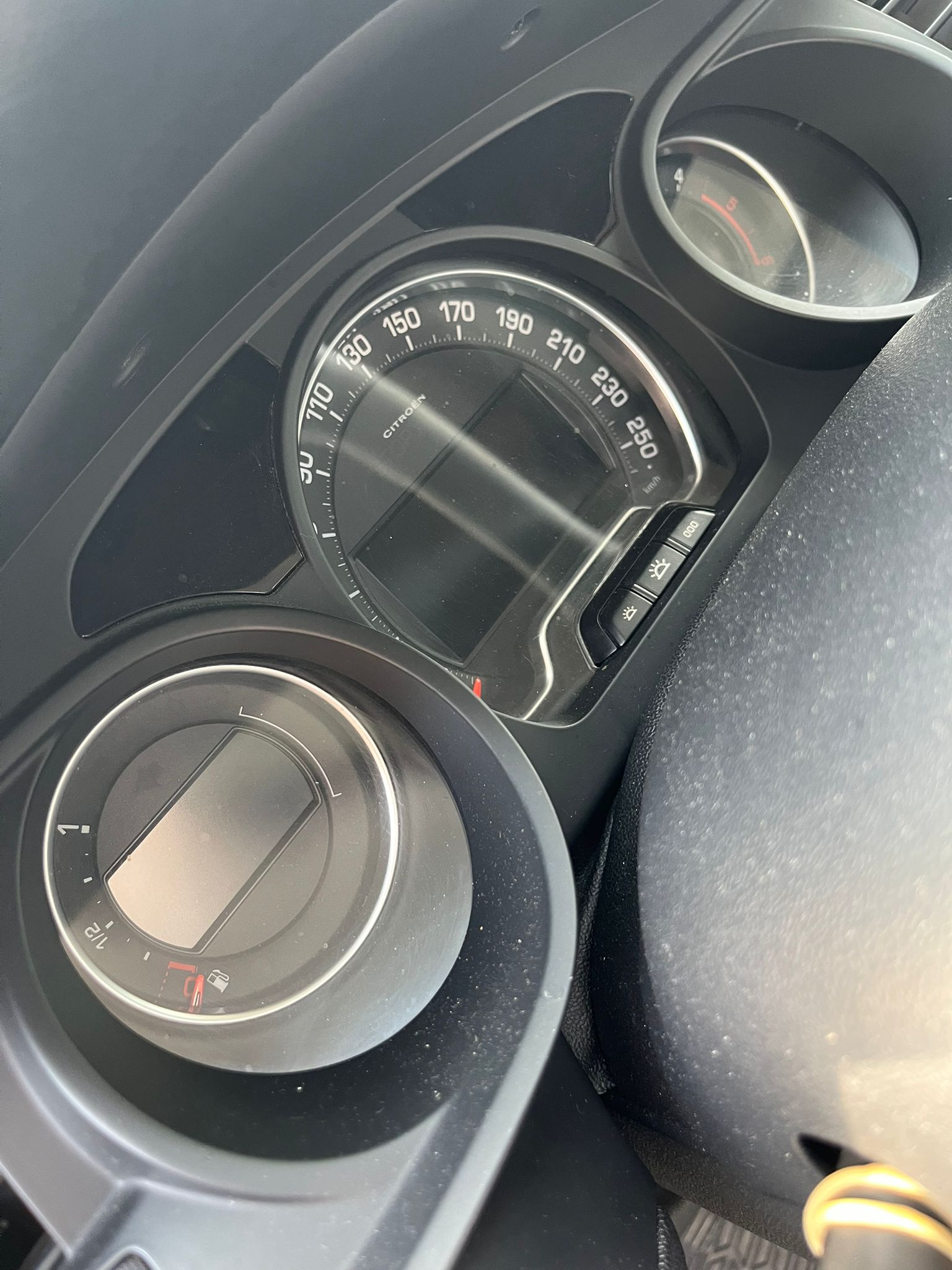  CUADRO INSTRUMENTOS CITROEN C5 BERLINA 2016 3075 devimagesvext/fa6623dd-d18d-43a2-9112-2c7826f331a7/migcrv/imagenes/000/000/029/000000029758.jpeg