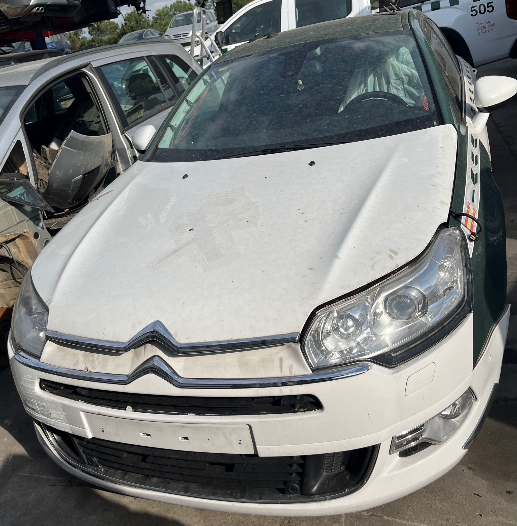 PILOTO TRASERO IZQUIERDO INTERIOR CITROEN C5 BERLINA 2016 1506 devimagesvext/fa6623dd-d18d-43a2-9112-2c7826f331a7/migcrv/imagenes/000/000/029/000000029778.jpeg