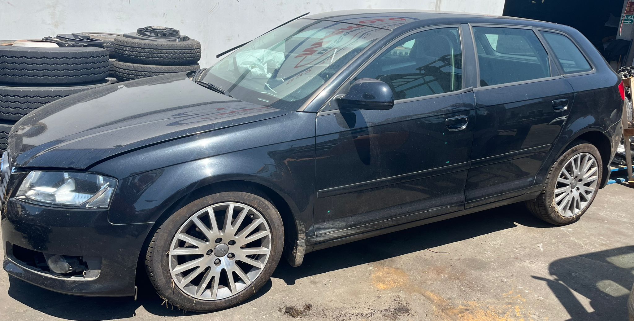   AUDI A3 SPORTBACK 2004 1944 devimagesvext/fa6623dd-d18d-43a2-9112-2c7826f331a7/migcrv/imagenes/000/000/029/000000029952.jpeg