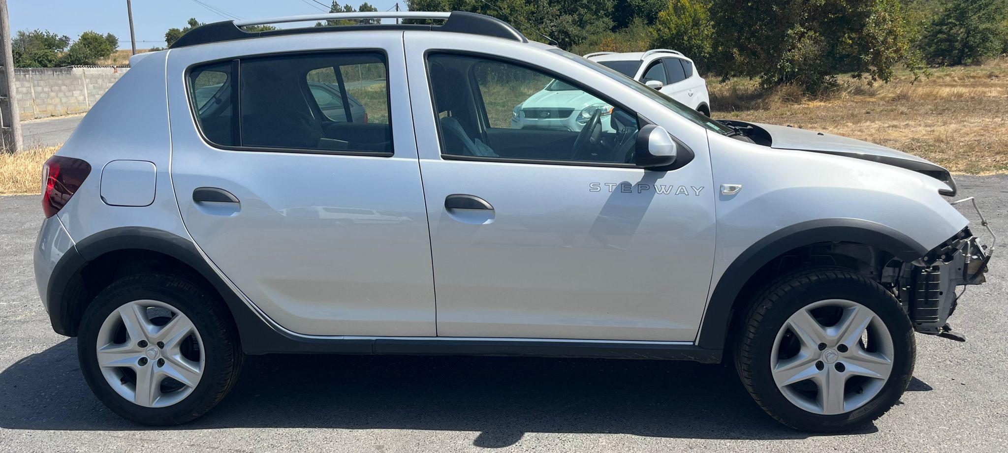  ALETIN DELANTERO DERECHO DACIA SANDERO II 2016 4450 devimagesvext/fa6623dd-d18d-43a2-9112-2c7826f331a7/migcrv/imagenes/000/000/030/000000030170.jpeg