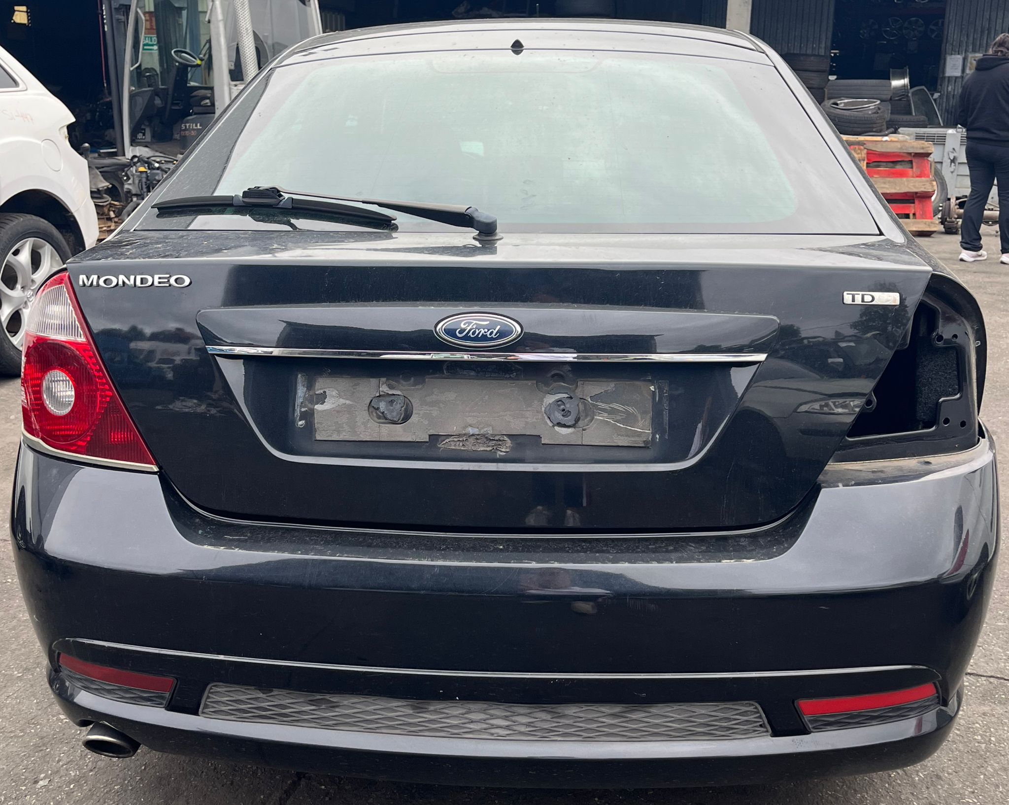  CAJA CAMBIOS FORD MONDEO BERLINA 2004  Caja de cambios 6-marcha 2688 devimagesvext/fa6623dd-d18d-43a2-9112-2c7826f331a7/migcrv/imagenes/000/000/031/000000031732.jpeg