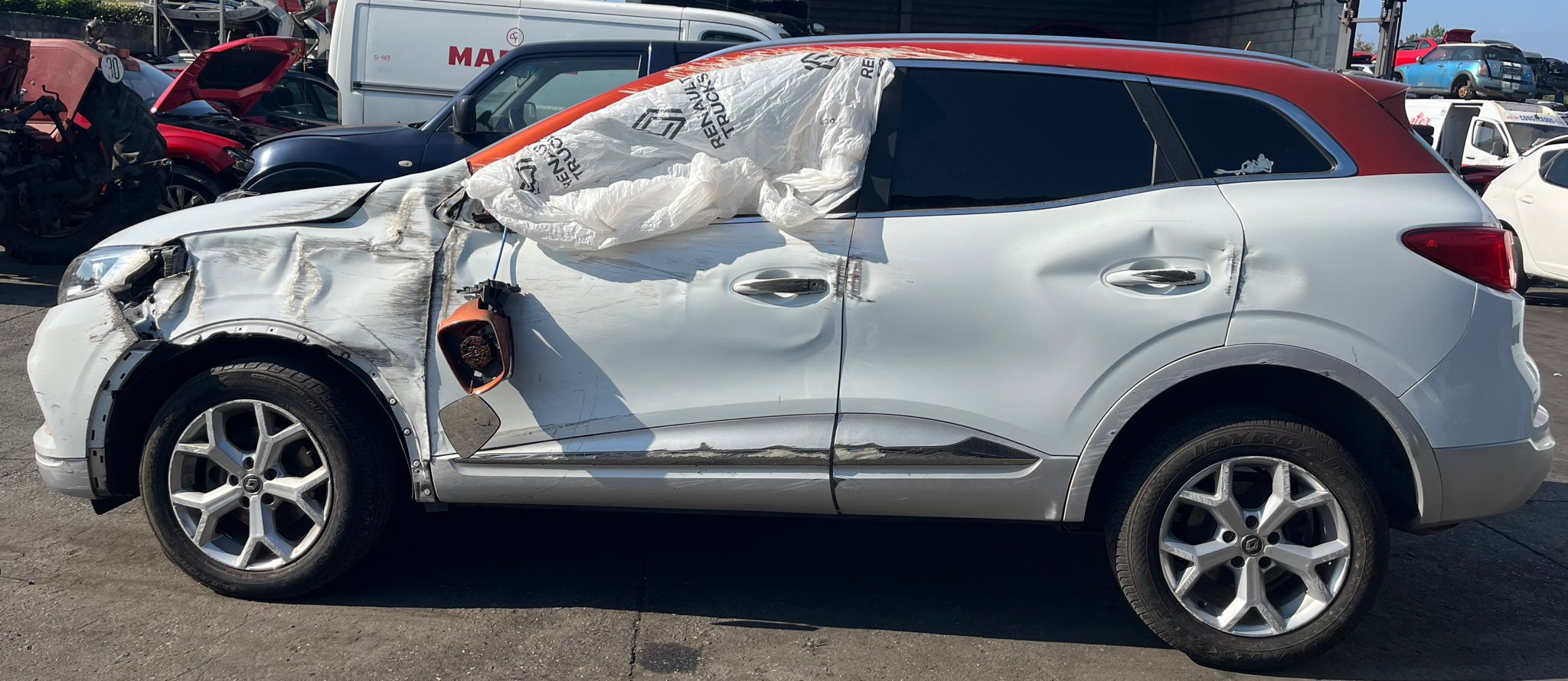   RENAULT KADJAR 2019 2174 devimagesvext/fa6623dd-d18d-43a2-9112-2c7826f331a7/migcrv/imagenes/000/000/032/000000032996.jpeg