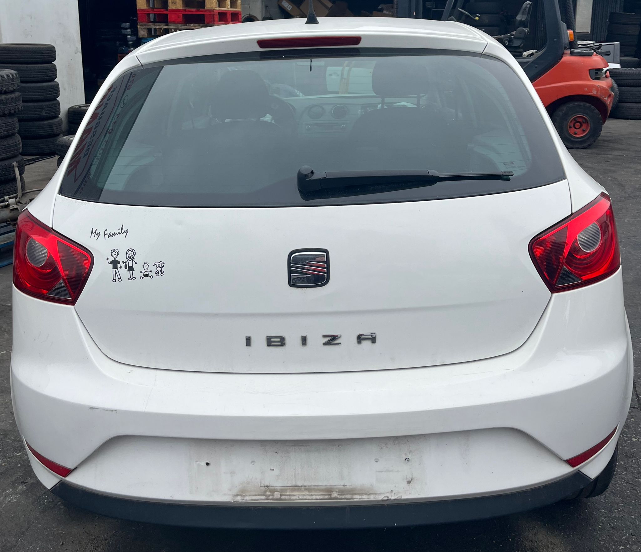 MZL CAJA CAMBIOS SEAT IBIZA BERLINA 2010  Caja de cambios 5-marcha 2817 devimagesvext/fa6623dd-d18d-43a2-9112-2c7826f331a7/migcrv/imagenes/000/000/033/000000033294.jpeg