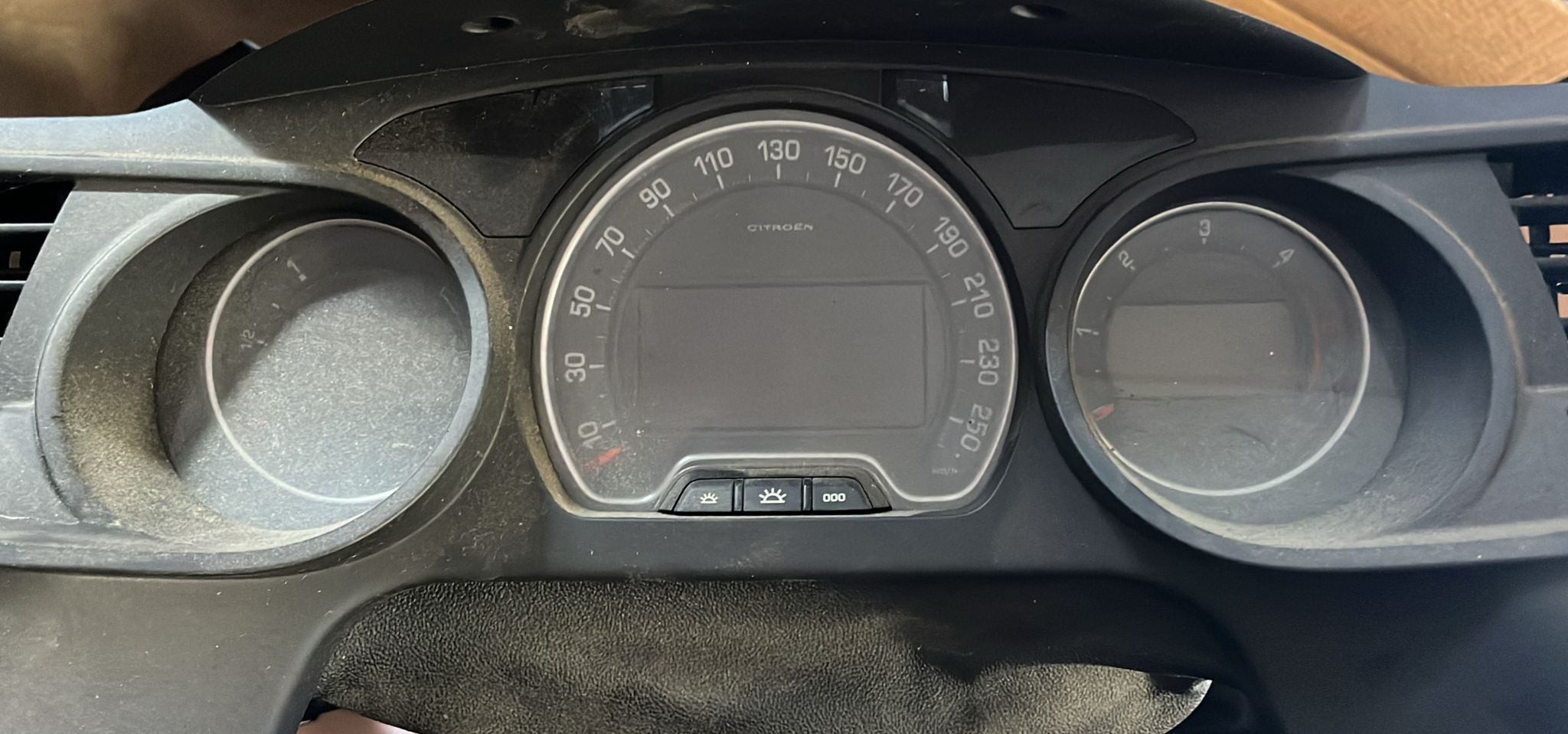 9665368980 CUADRO INSTRUMENTOS CITROEN C5 BERLINA 2008 3076 devimagesvext/fa6623dd-d18d-43a2-9112-2c7826f331a7/migcrv/imagenes/000/000/033/000000033488.jpeg