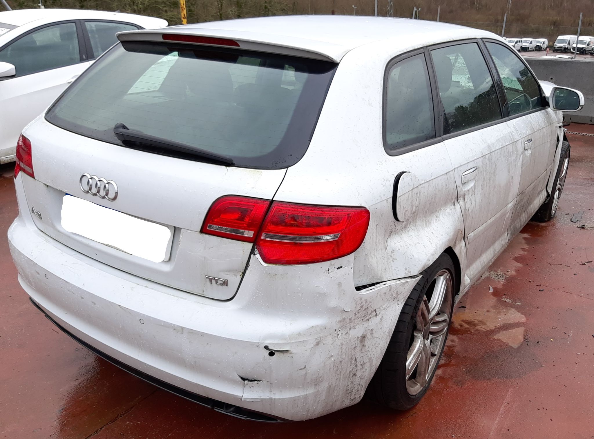  PILOTO TRASERO DERECHO INTERIOR AUDI A3 2012 1358 devimagesvext/fa6623dd-d18d-43a2-9112-2c7826f331a7/migcrv/imagenes/000/000/038/000000038883.jpeg