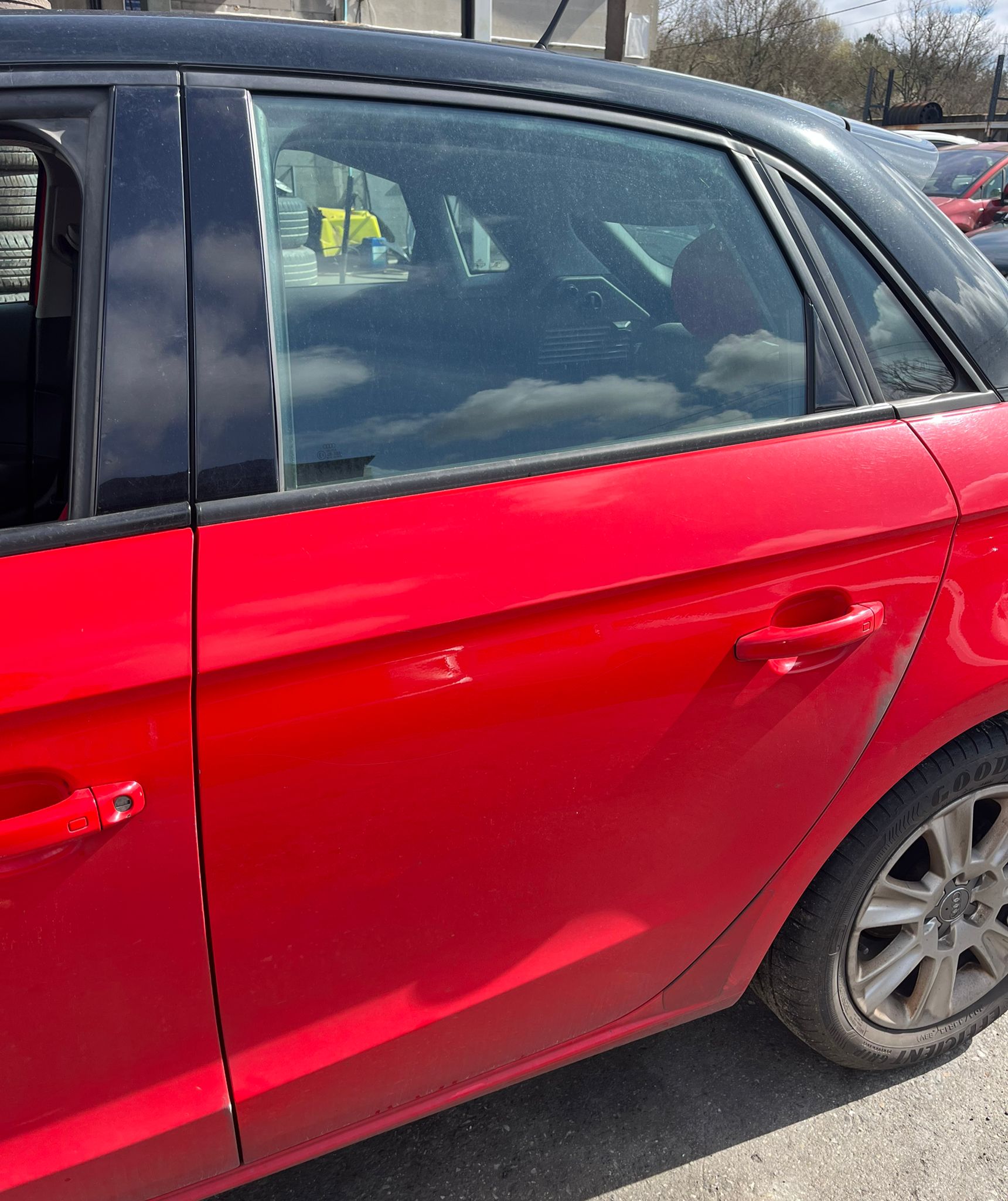  PUERTA TRASERA IZQUIERDA AUDI A1 SPORTBACK 2012 5659 devimagesvext/fa6623dd-d18d-43a2-9112-2c7826f331a7/migcrv/imagenes/000/000/039/000000039331.jpeg