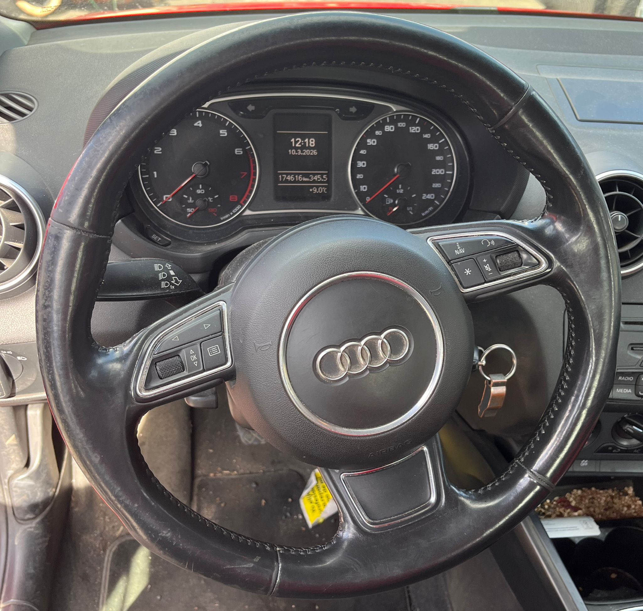  VOLANTE AUDI A1 SPORTBACK 2012 4684 devimagesvext/fa6623dd-d18d-43a2-9112-2c7826f331a7/migcrv/imagenes/000/000/039/000000039387.jpeg