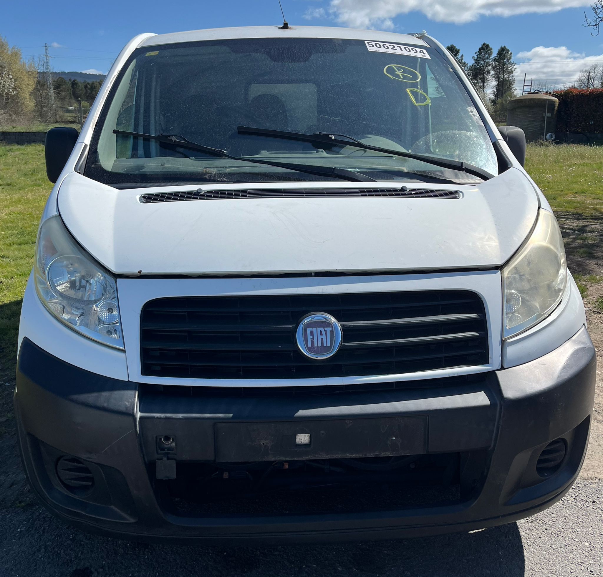  REJILLA DELANTERA FIAT SCUDO 272 FURGÓN 2010 4458 devimagesvext/fa6623dd-d18d-43a2-9112-2c7826f331a7/migcrv/imagenes/000/000/040/000000040061.jpeg