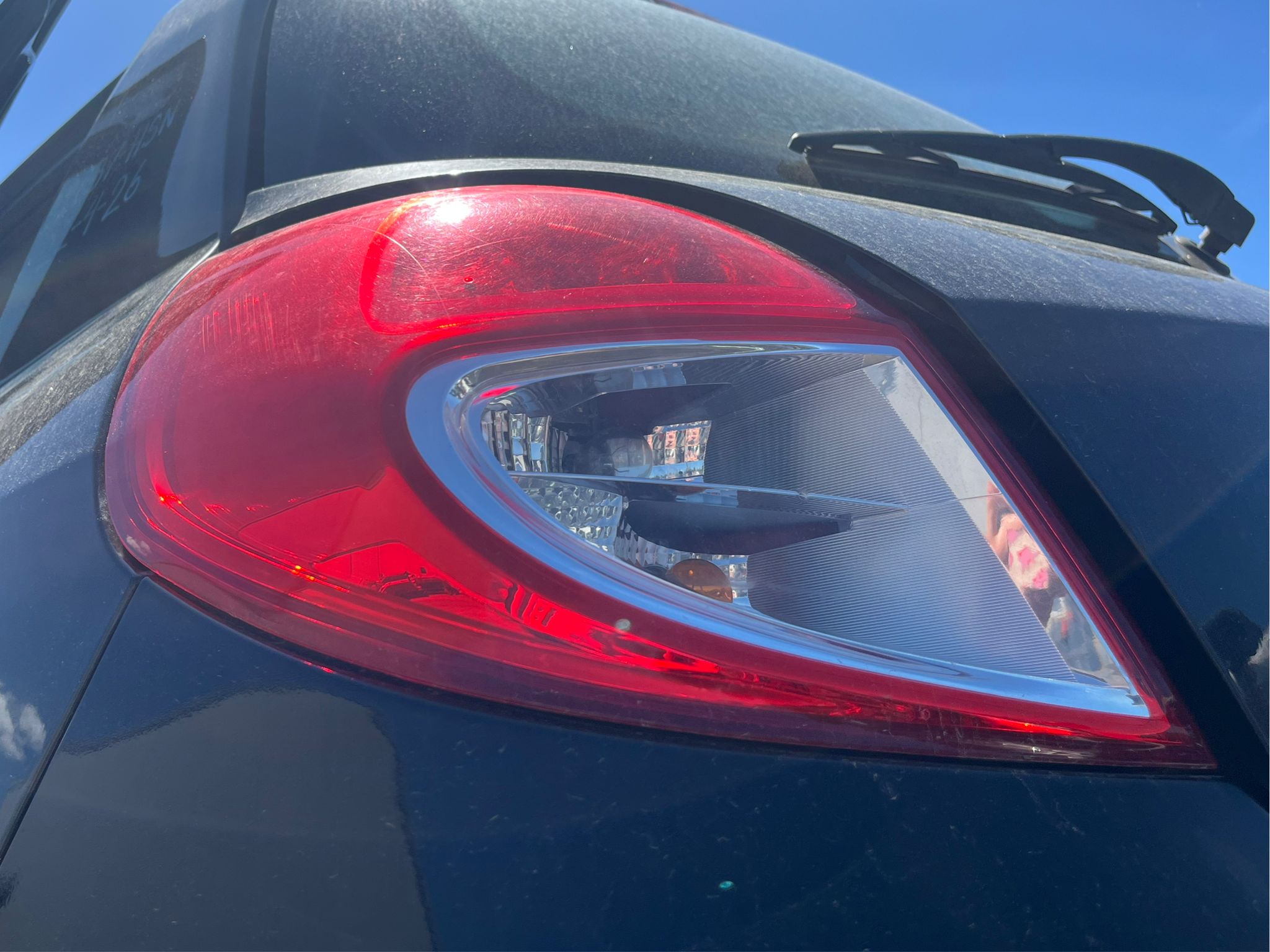  PILOTO TRASERO IZQUIERDO RENAULT CLIO III 2010 1054 devimagesvext/fa6623dd-d18d-43a2-9112-2c7826f331a7/migcrv/imagenes/000/000/040/000000040743.jpeg