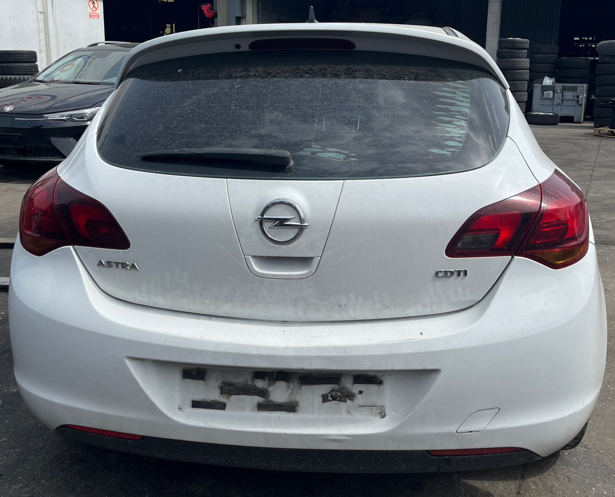  CAJA CAMBIOS OPEL ASTRA J BERLINA 5P 2010  Caja de cambios 6-marcha 2579 devimagesvext/fa6623dd-d18d-43a2-9112-2c7826f331a7/migcrv/imagenes/000/000/040/000000040969.jpeg