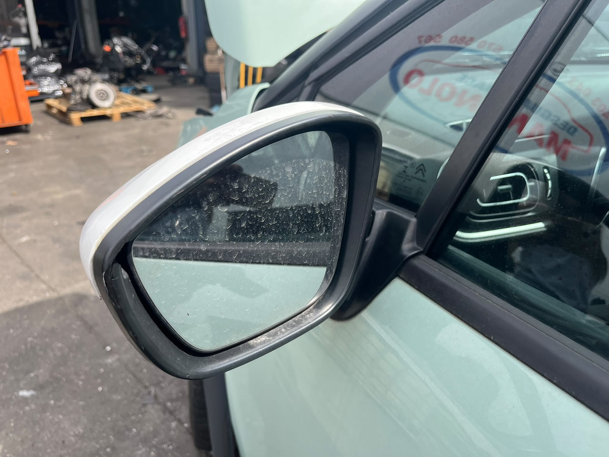  RETROVISOR IZQUIERDO CITROEN C3 2018 6233 devimagesvext/fa6623dd-d18d-43a2-9112-2c7826f331a7/migcrv/imagenes/000/000/041/000000041809.jpeg
