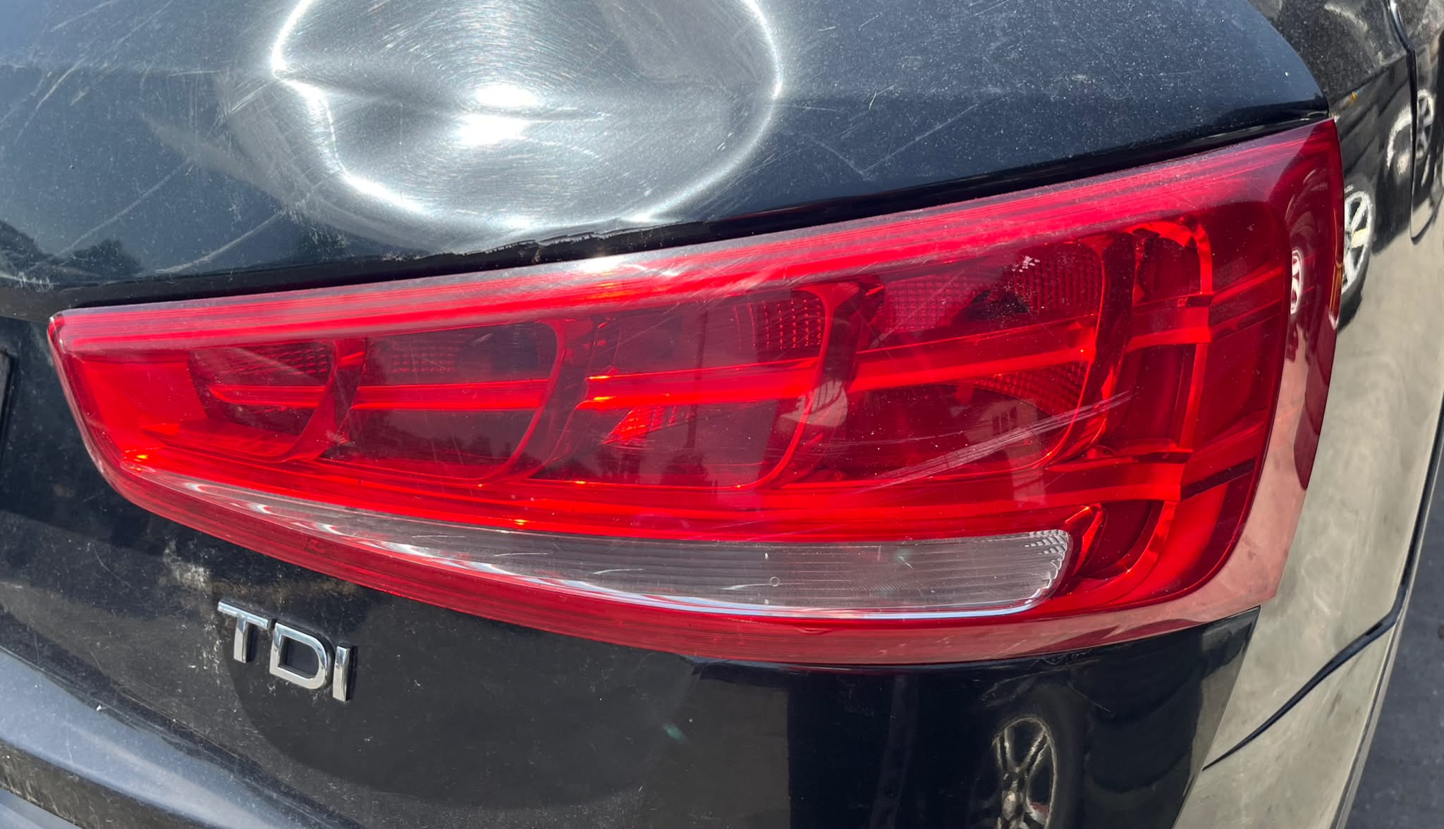  PILOTO TRASERO DERECHO AUDI Q3 2012 981 devimagesvext/fa6623dd-d18d-43a2-9112-2c7826f331a7/migcrv/imagenes/000/000/041/000000041895.jpeg