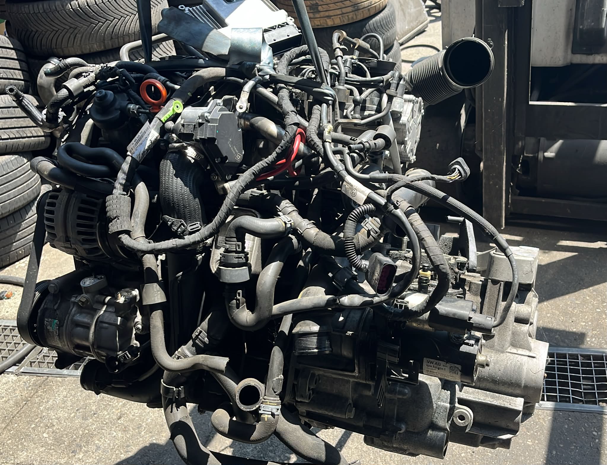 CFF MOTOR COMPLETO AUDI Q3 2012 267 devimagesvext/fa6623dd-d18d-43a2-9112-2c7826f331a7/migcrv/imagenes/000/000/041/000000041911.jpeg