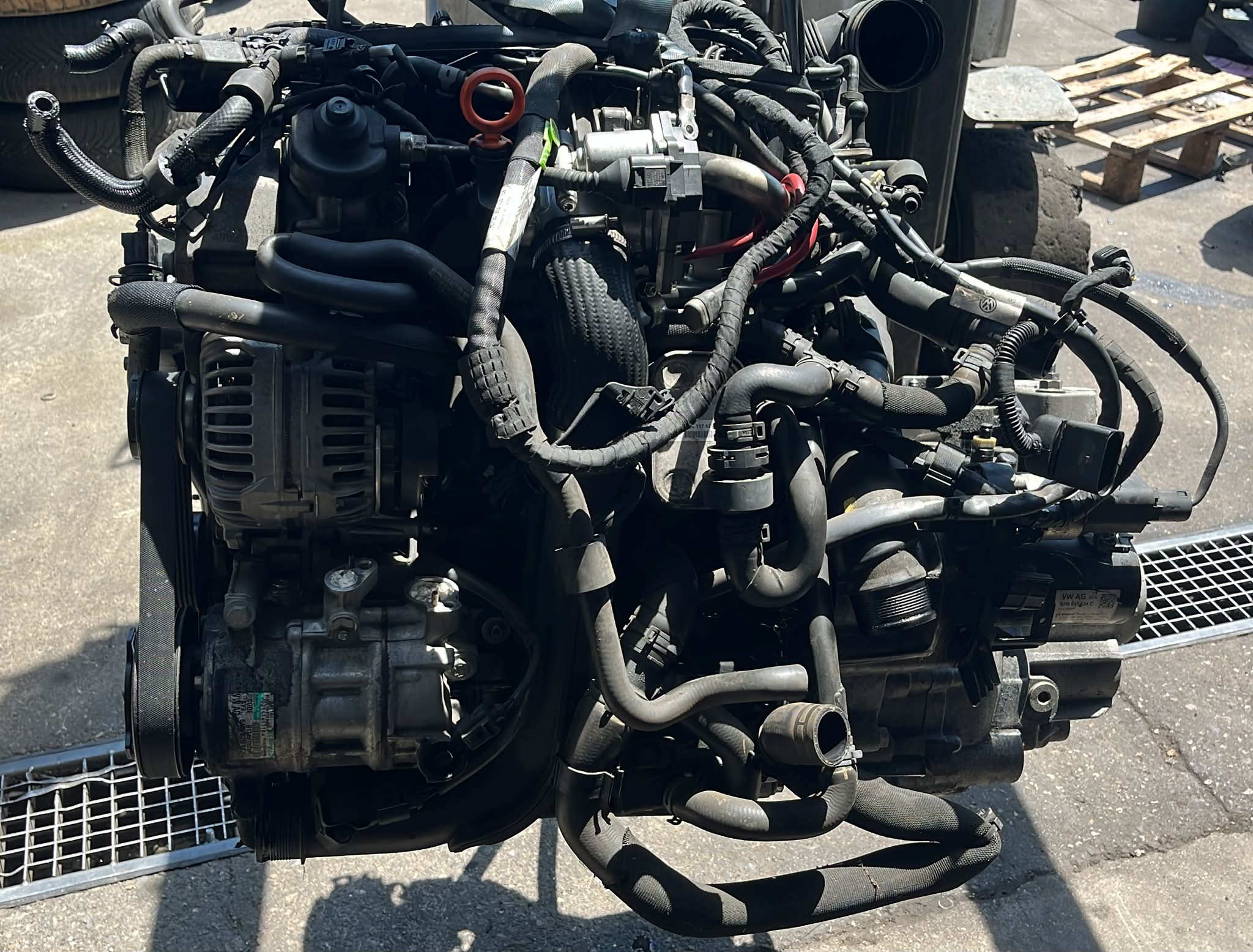 CFF MOTOR COMPLETO AUDI Q3 2012 267 devimagesvext/fa6623dd-d18d-43a2-9112-2c7826f331a7/migcrv/imagenes/000/000/041/000000041917.jpeg