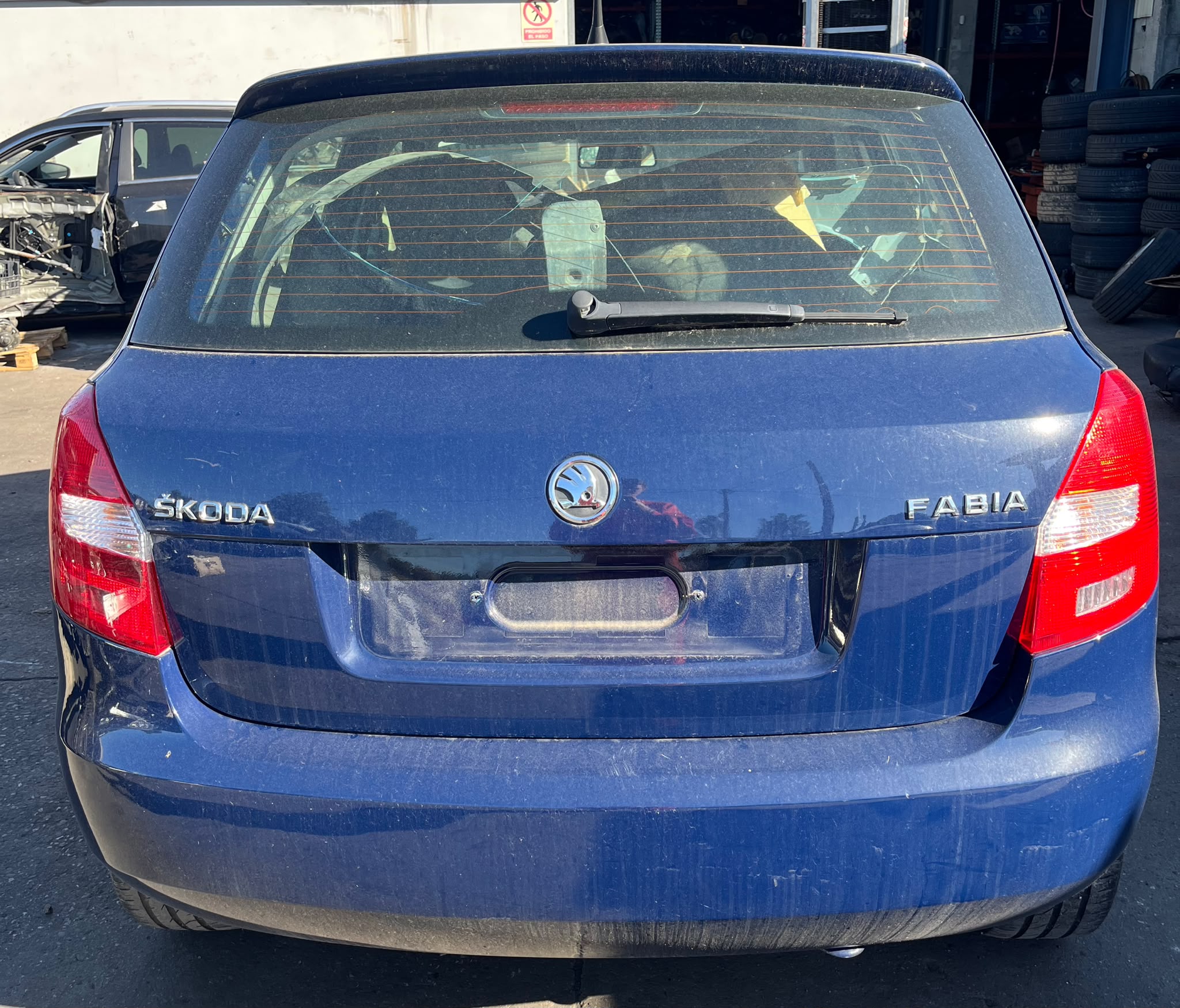 LNR CAJA CAMBIOS SKODA FABIA 2014  Caja de cambios 5-marcha 2801 devimagesvext/fa6623dd-d18d-43a2-9112-2c7826f331a7/migcrv/imagenes/000/000/042/000000042429.jpeg