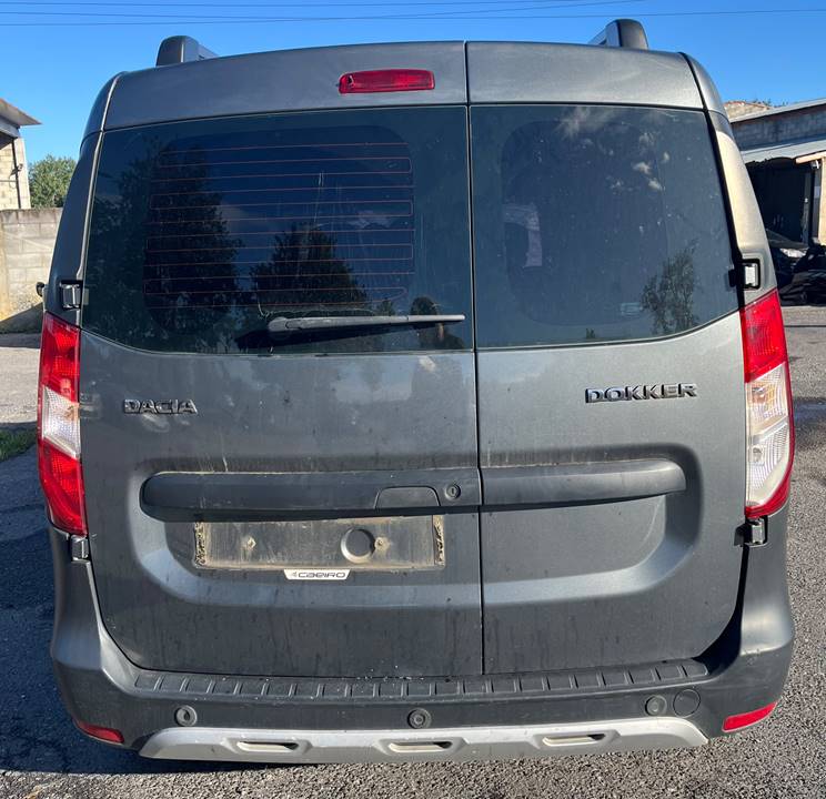  ALETIN TRASERO IZQUIERDO DACIA DOKKER 2018 7258 devimagesvext/fa6623dd-d18d-43a2-9112-2c7826f331a7/migcrv/imagenes/000/000/044/000000044185.jpeg