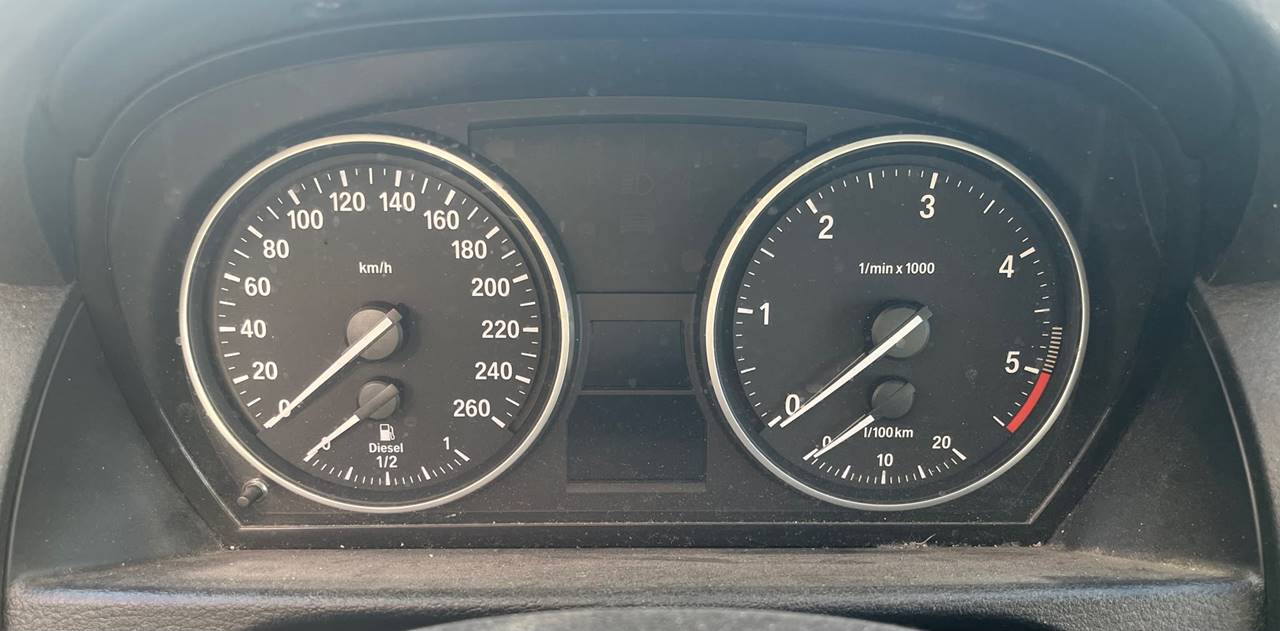  CUADRO INSTRUMENTOS BMW X1 2014 3089 devimagesvext/fa6623dd-d18d-43a2-9112-2c7826f331a7/migcrv/imagenes/000/000/044/000000044329.jpeg