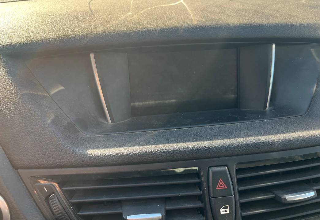  PANTALLA MULTIFUNCION BMW X1 2014 3415 devimagesvext/fa6623dd-d18d-43a2-9112-2c7826f331a7/migcrv/imagenes/000/000/044/000000044335.jpeg